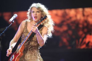 Speak-Now-Cleveland-04