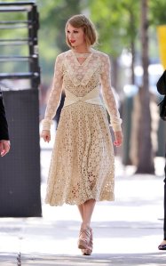 nyc-fashion-week-rodarte-091311-8