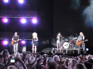 2012 CMA Fest - Little Big Town