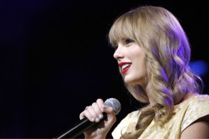 Taylor Swift performs with James Taylor at Tanglewood in Lenox, MA