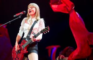 (Photo: Gerry Kahrmann  /  Pacific Newspaper Group)