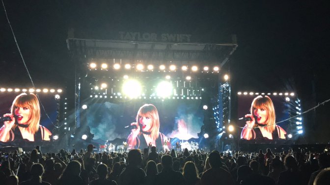 (Source: @TaylorNation13)